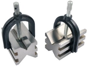 HHIP 2-3/4 X 1-3/4 X 1-5/8 CAST IRON MULTI-USE V-BLOCK & CLAMPS SET (3406-0115)