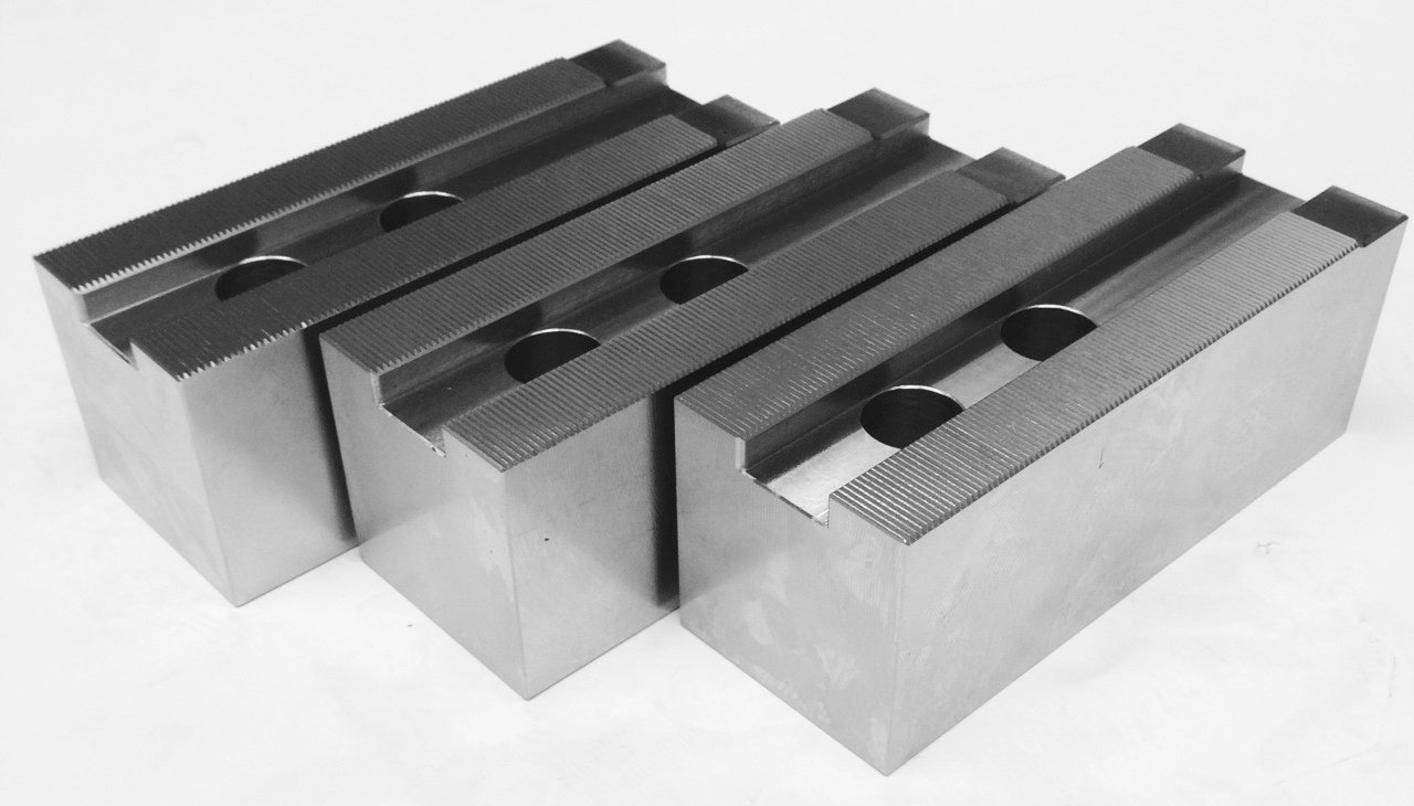 TAIKI 15" 1.5MM X 60 DEGREE 3 PIECE FLAT TYPE STEEL SOFT JAW SET (3900-4695)