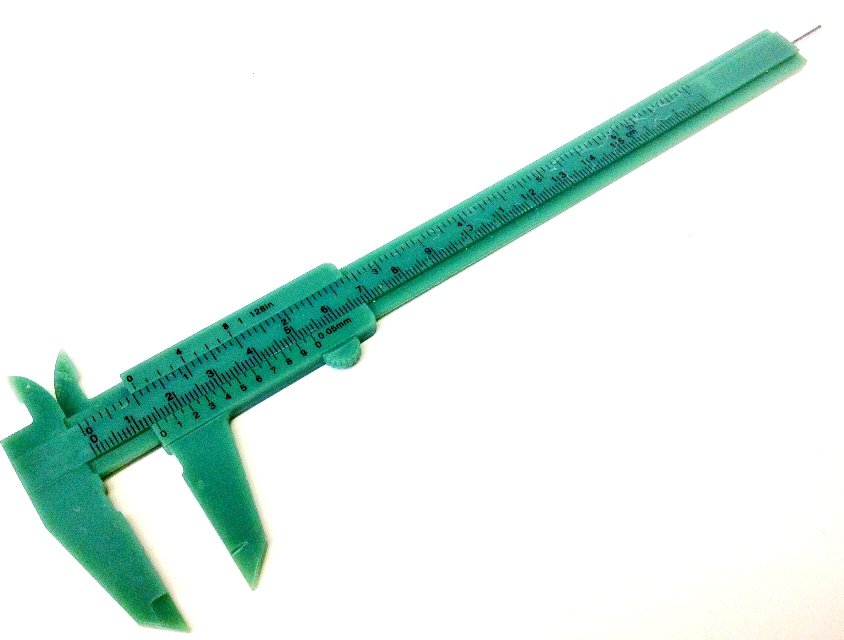 6" / 150MM PLASTIC VERNIER CALIPER (4100-0001)