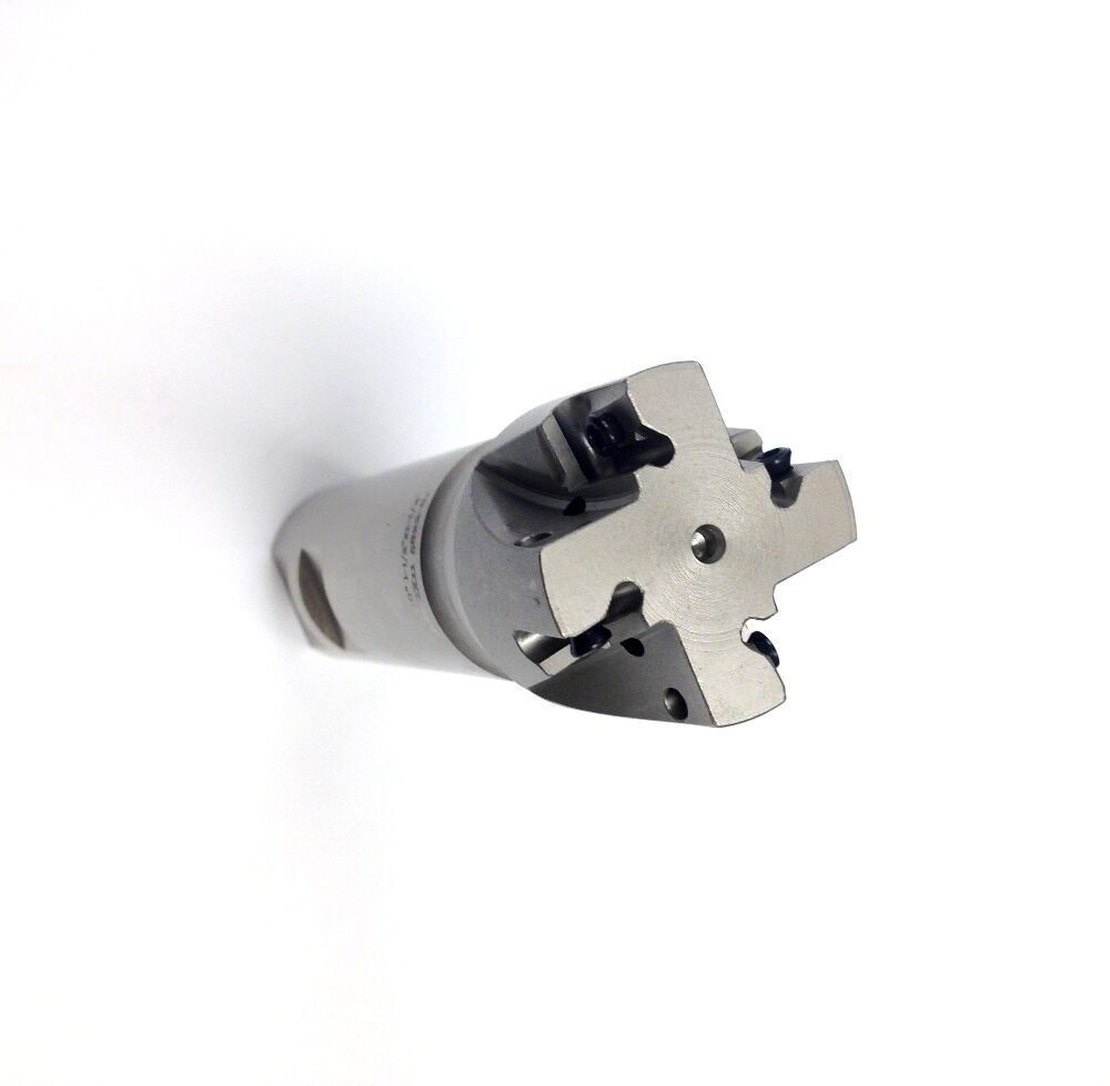 1-1/2 X 1-1/2" SHANK INDEXABLE COOLANT-THRU END MILL (5822-8500) - Image 2